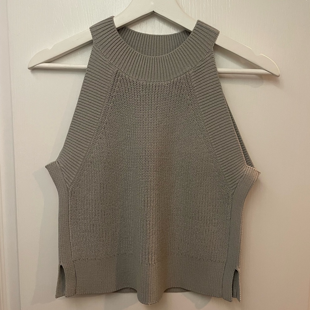 NWOT Aritzia Sweater Tank